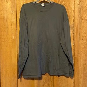 Plain gray long sleeve